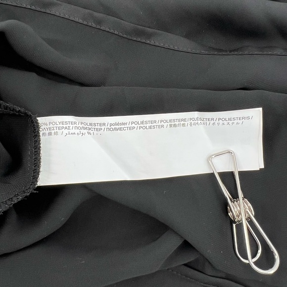 MNG By Mango Black Polyester Long Bell Sleeve V-Neck Blouse Size 4 Women's - Picture 7 of 7